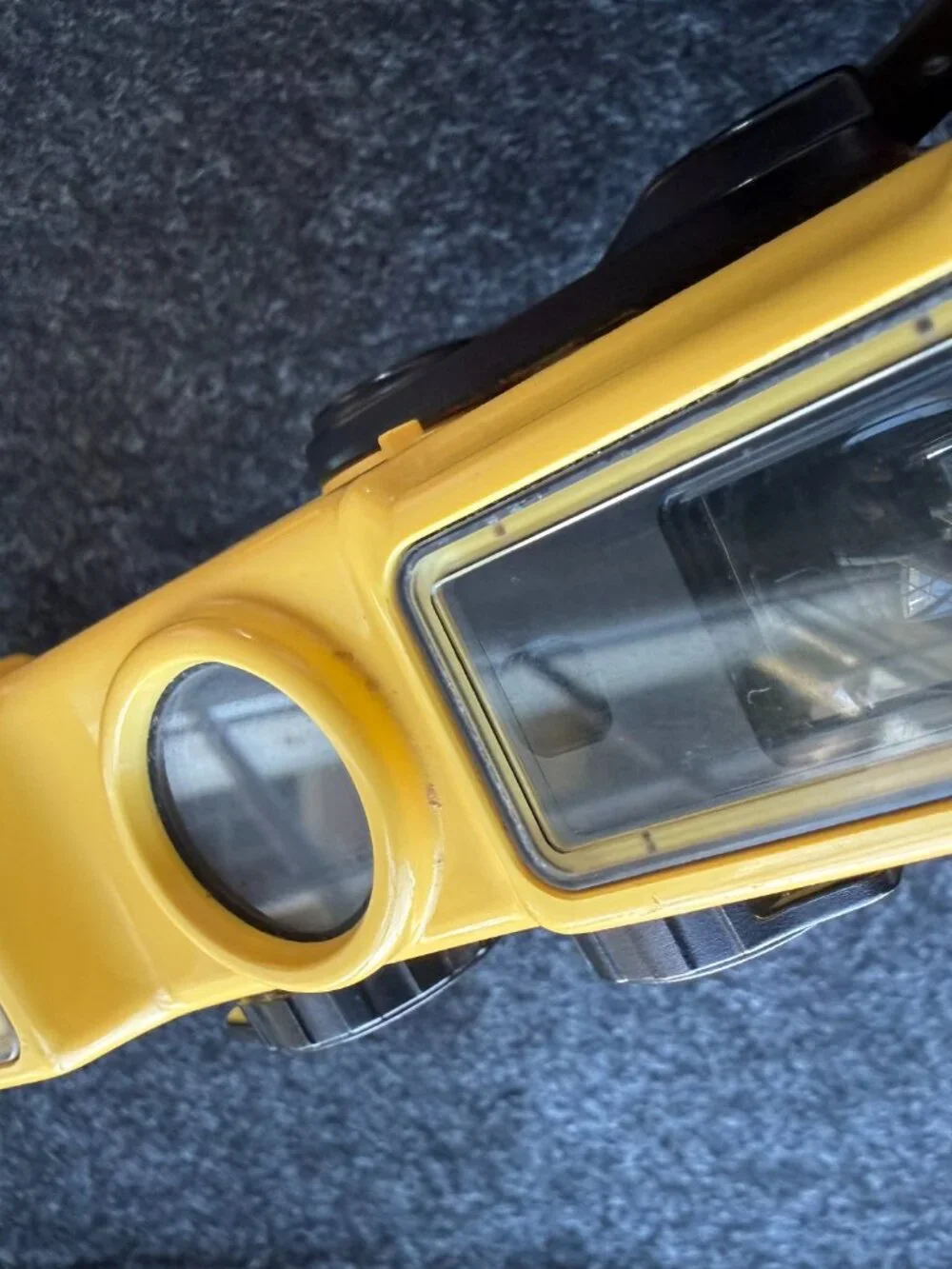 Vintage Minolta Weathermatic Camera Yellow